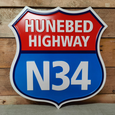 Hunebed highway bord