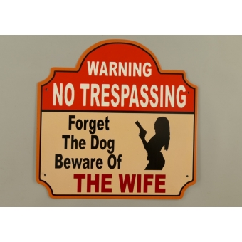 No trespassing!!